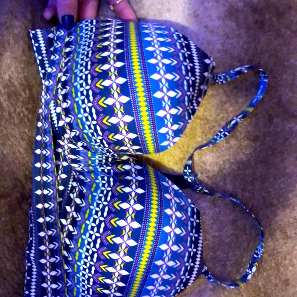 Vs sports bra nwot